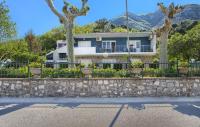 Rent a Vacation House in Kotor Bay - B&B