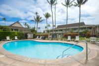 Plantation Hale w/pool next to Coconut Marketplace in Kapaa (J15) - B&B