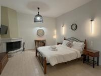 Standard House with Garden and Side Sea View