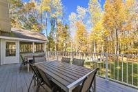 Lodge and Lake - Impressive Dual Woods and Lake Homes That Sleep 32 - B&B Grand Junction