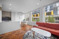 Chic 1-Bed Apartment In the Heart of Melbourne - Bed and Breakfast Melbourne