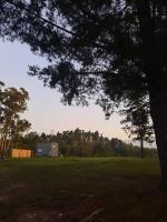 Mountain view Bespoke tiny home - B&B