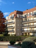 Appartement met 2 Slaapkamers en Uitzicht op de Bergen
