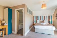 Double or Twin Room with Sea View