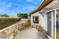 Ghost Tree Getaway - B&B Bandon