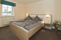 Villa Waldstr. App 14 - Ferienwohnung