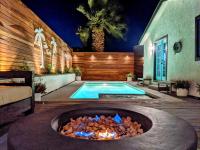 Serenity Now - Home with Pool, Spa, and Outdoor Shower - B&B Palm Springs