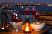 The Maiden Tower From Your Bedroom Romantic View, In Taksim Square - B&B