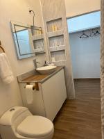 Varela's Oceanview Hillside Condo in Puerto Nuevo - Ferienwohnung El Médano