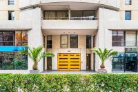 Best Connectivity Barrio El Golf a short walk from the MUT - B&B Santiago