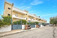 Sky View Apartment Monopoli - Happy Rentals - B&B