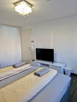 SiYen three with 24h Check-in - B&B Ammerbuch