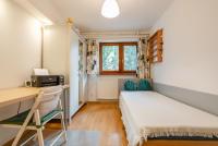 Ciche, przytulne pokoje w pięknym ogrodzie - B&B Pęcice Małe