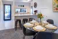 Tuam Street delight 4 bed 4 bath with Carpark - B&B Christchurch