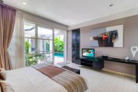 Private 2 Bed Pool Villa in Bustling Petitenget - B&B Seminyak