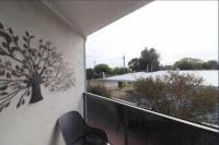 Unit 2 at 36 Maurice Avenue - Bed and Breakfast Mallacoota