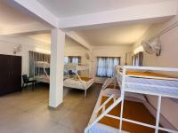 8-Bed Mixed Dormitory Room