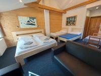 Quadruple Room with Private Bathroom