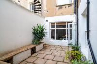 Seaside stay in historic central Hove - B&B