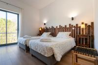 Doppel- oder Zweibettzimmer