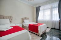 Deluxe Two-Bedroom Apartment with Garden View