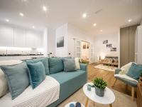 The Glass Cube - B&B Madrid