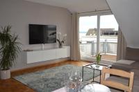 SOPHIESFERIENWOHNUNGEN Familienfreundliche 3-Zimmer Wohnungen nur 150 Meter entfernt vom Bodensee - Chambres d'hôtes Unteruhldingen