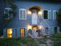 Glam One Bedroom Duplex in Vila in city centre - B&B Arad