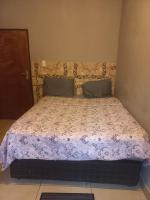 Blossoms Guest House - B&B