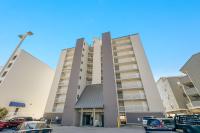 Summer Beachfront Oasis- Prime Penthouse Location! - Bed and Breakfast
