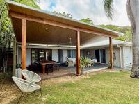 Palm Beach House - sleeps 12 - spacious - B&B Point Lookout