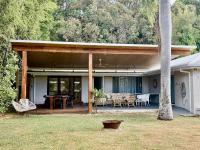 Palm Beach House - sleeps 10 - spacious - B&B