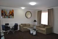 Cattlemans Country Motor Inn & Serviced Apartments