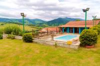 Incrivel chacara com pisc e churrasq em Extrema MG - B&B