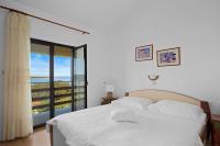 One Bedroom Apartment with Sea View