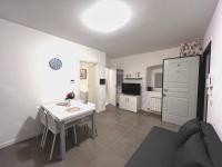 Scala Santa Apartment - Ferienwohnung Triest