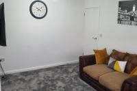 Exquisite and Modern 2 bed Maisonette - B&B