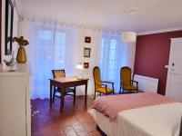 Alice & Jeanne - Chambre d'hôte - B&B Lectoure