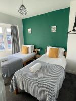 Cool Spot - Etihad - Coop Live - B&B