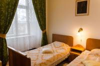 Twin Room with Private External Bathroom
