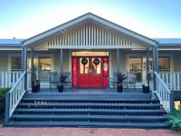 The Country House at Hunchy Montville - Ferienwohnung Mandeville