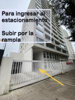 Exclusivo Depto 1D1B 3 camas y estacionamiento - B&B