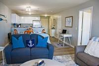 Lakefront Condo with breathtaking view! - B&B Lake Ozark