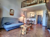 Appartement à Saintes-Maries-de-la-Mer, proche mer, balcon, parking inclus - FR-1-475-195 - Bed and Breakfast