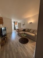 Studio cosy au cœur du Jura - Bed and Breakfast Poligny