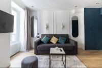 Chic Apartment in Paris 8th - Near Champs-Élysée - B&B