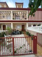 Oasis en la playa con piscina - B&B