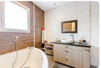 Chambre Lit King-Size - Vue sur Montagne