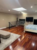 Large 2Level 3BR, 3BA Condo with free parking near Downtown Washington DC - B&B Washington
