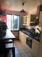 Appartement plein centre avec place de parking - B&B Fougères
